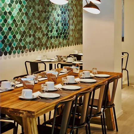 斯波特家庭套房酒店