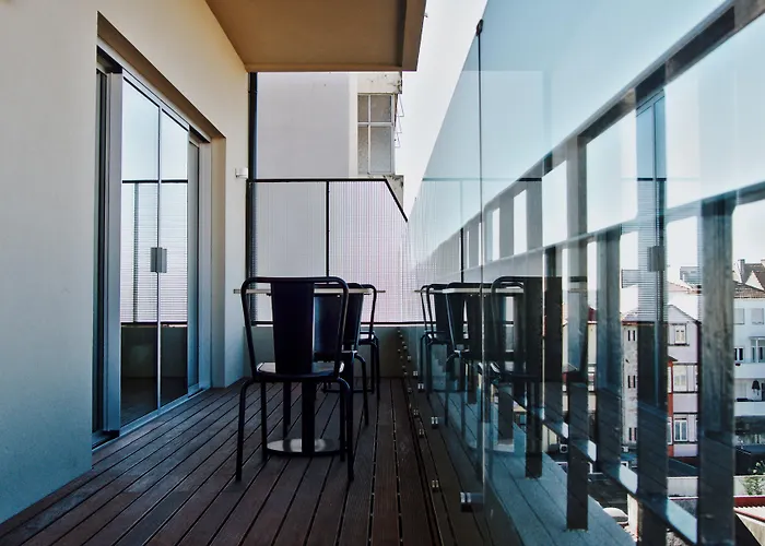 Spot Family فندق