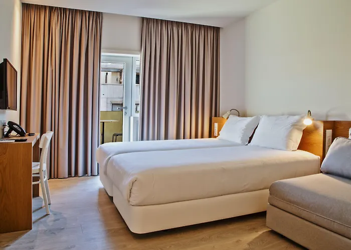 Spot Family 3* بورتو