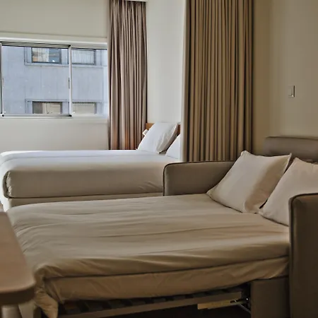 Spot Family 4* Porto