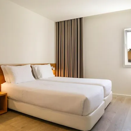 Spot Family Hotel Porto