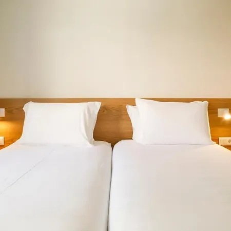 Spot Family Hotel 3*