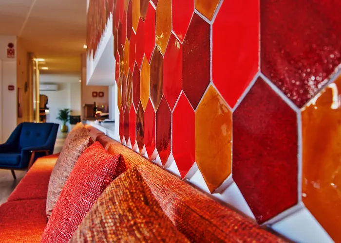 Spot Family Hotel Porto