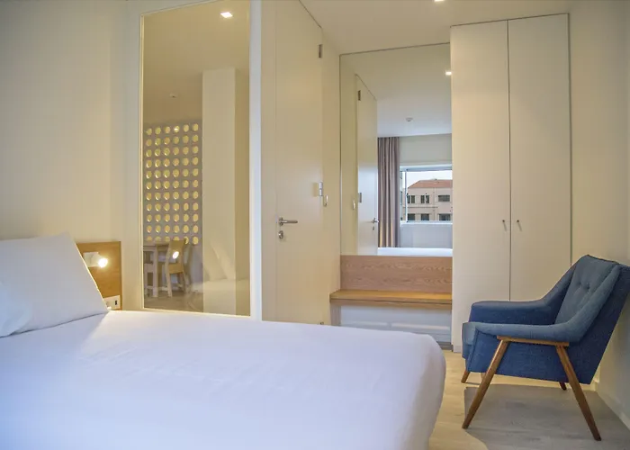 Spot Family Hotel Porto