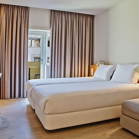 Spot Family 3* Oporto