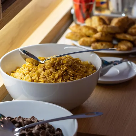 Hotell Spot Family 3*