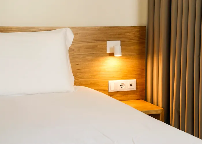 스팟 패밀리 스위트 3* 포르투