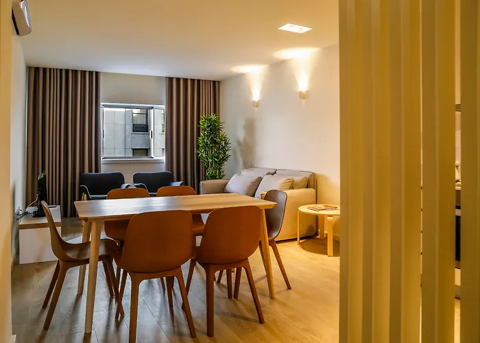 Spot Family Hotel Porto