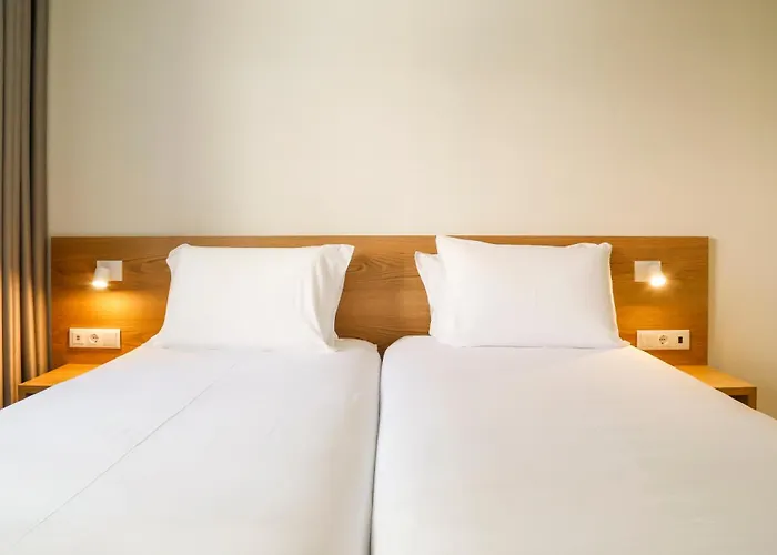 Spot Family Hotel Porto