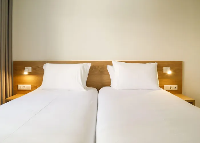 Spot Family Hotel Porto